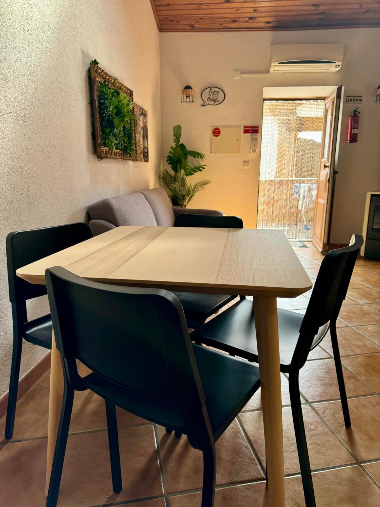 Affittacamere Casa Sao Sebastiao Casas Bem Haja São Miguel de Acha Esterno foto